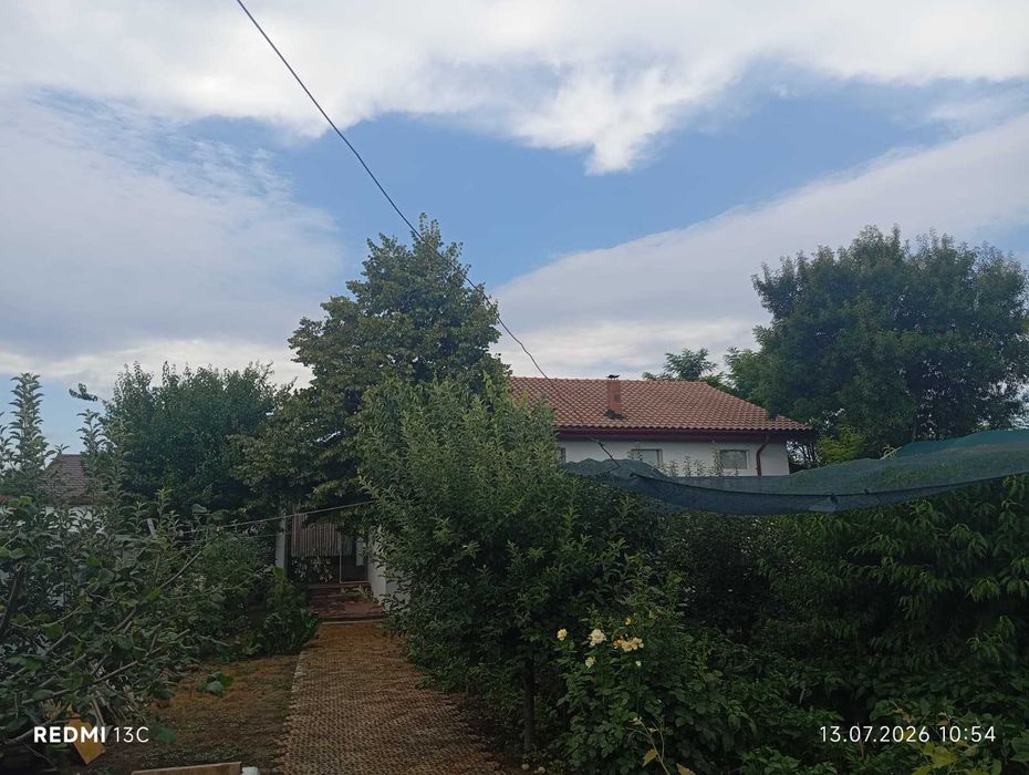Casa de vanzare