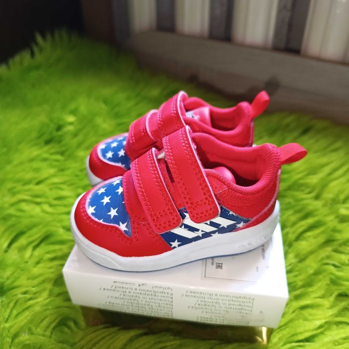 Маратонки Adidas