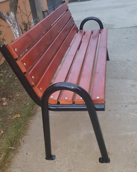 Banca pentru PARC / GRADINA ( spatiu verde )
