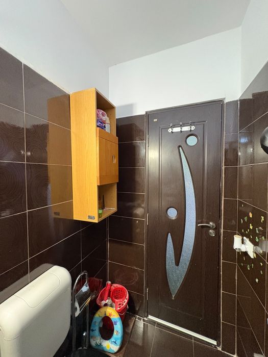 Vand apartament in Zavoi bloc 20