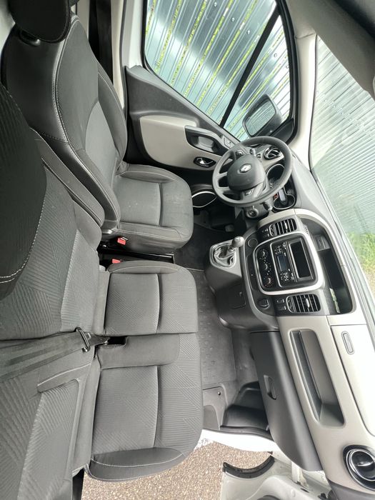 Renault Trafic 1.6  Lung L2H1.  Pret 7800€