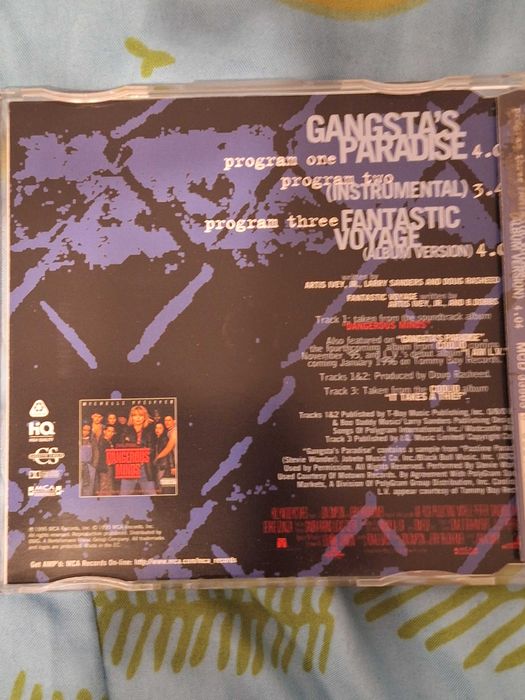 Cd Gangsta's Paradise & Cd Player