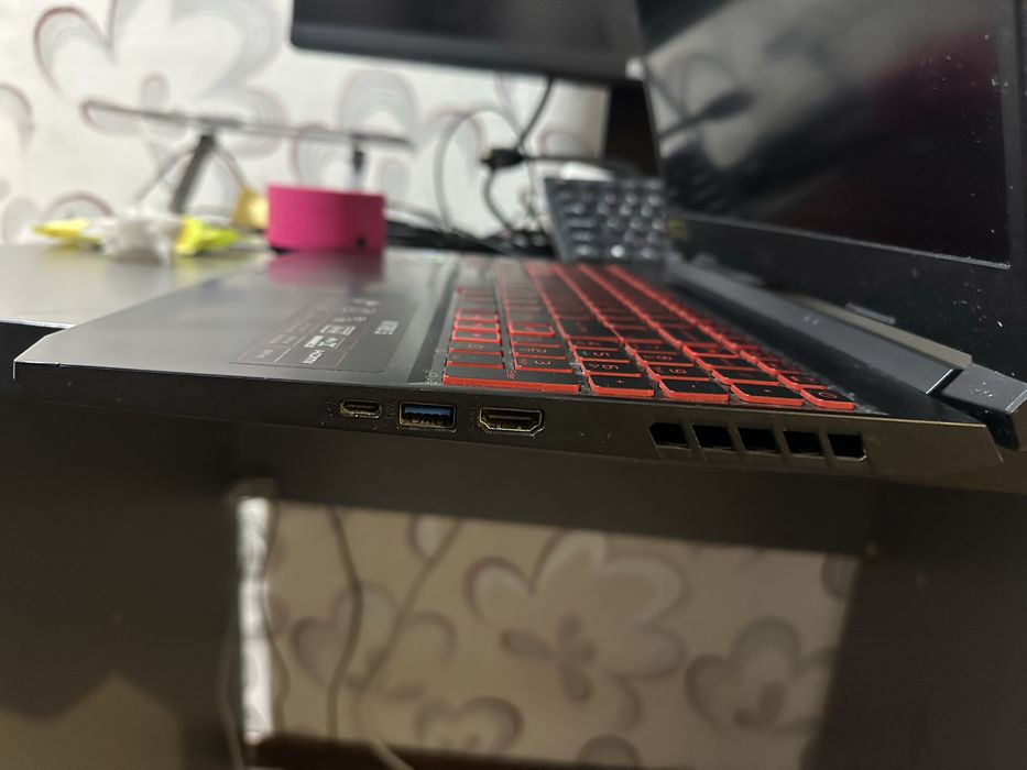 Acer Nitro 5 AN515-57