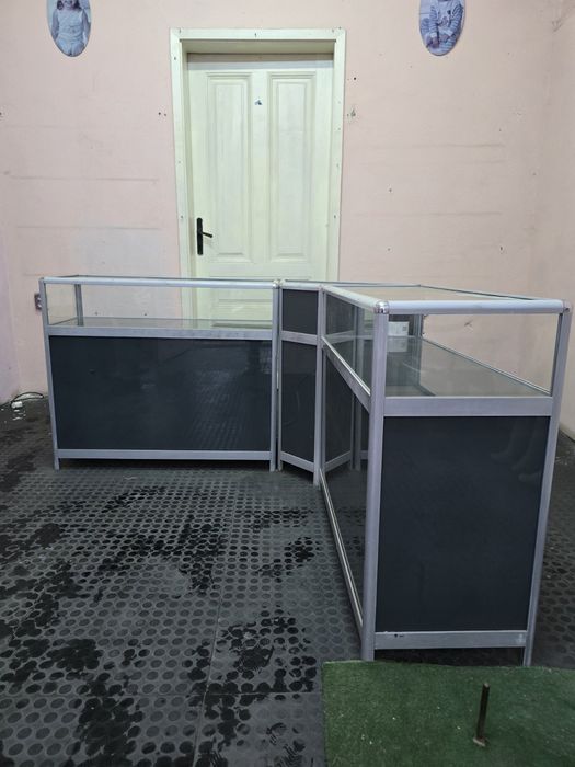 Спешно 3×Стъклена витрина/ стъклен щанд /