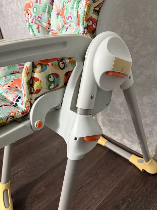 Стульчик для кормления chicco