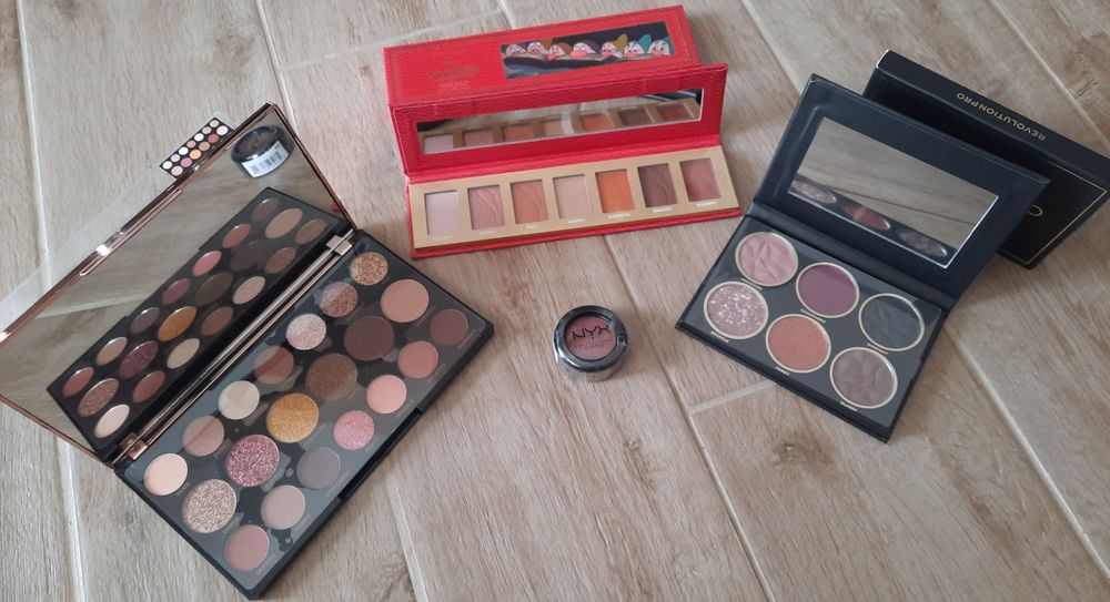 Козметика- палитра сенки, червило- PS Cosmetics, NL BEAUTY, Revolution, NYX
