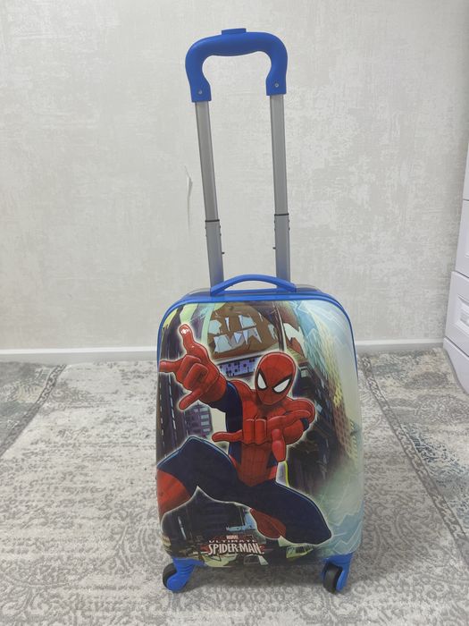 Детский чемодан Spider-Man на колесах
