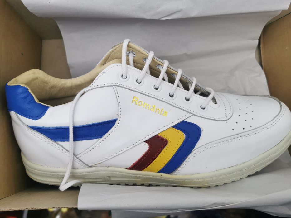 Încălțăminte piele