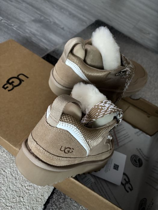 Ghete UGG Lowmel culoare Sand, marime 38, noi