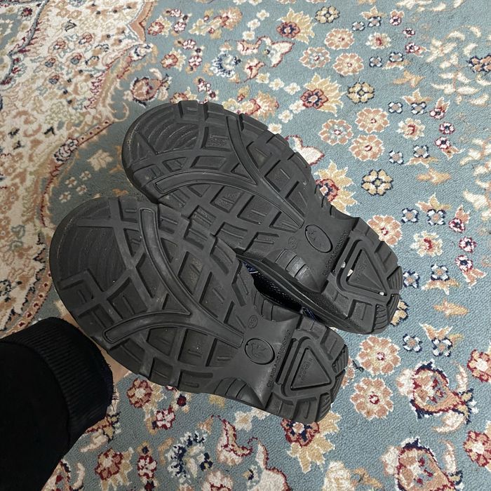 Спецобувь      .