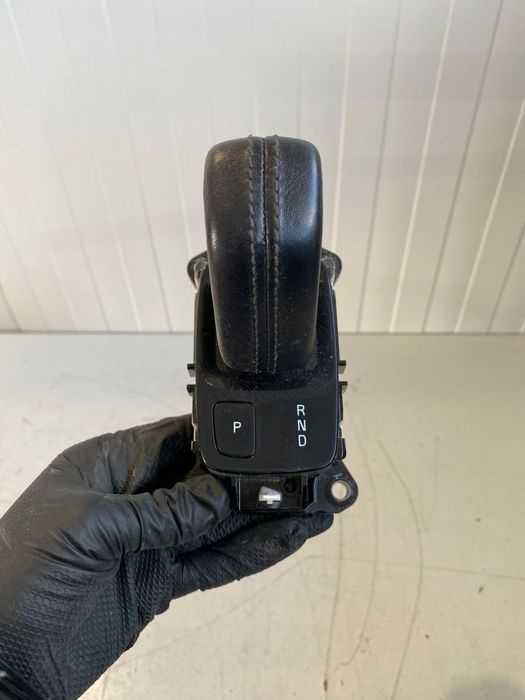 Nuca schimbator cutie viteze automata VOLVO XC40 2019 31437334