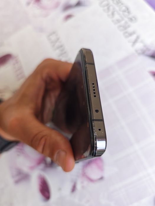 Honor magic 6 pro + Подарък Huawei p40 pro
