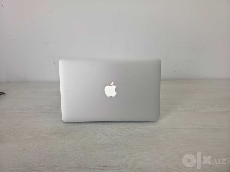 Ноутбук Apple MacBook Air 11" — Ультрапортативный и легкий ноутбук