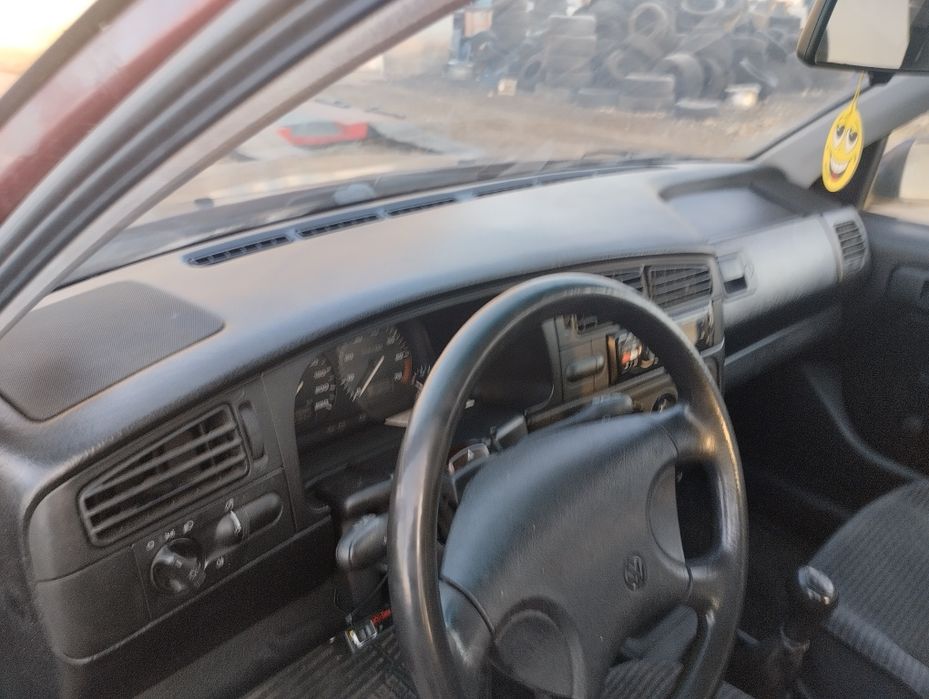 Голф 3 1.8.. 90к