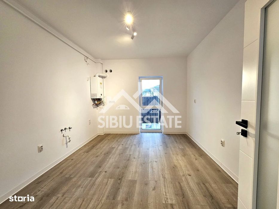 Apartament 2 camere decomandat, 2 parcari