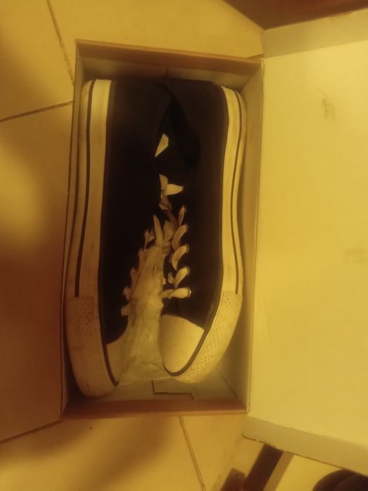 Продавам гуменки