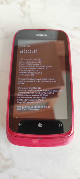 Телефон Nokia Lumia 610