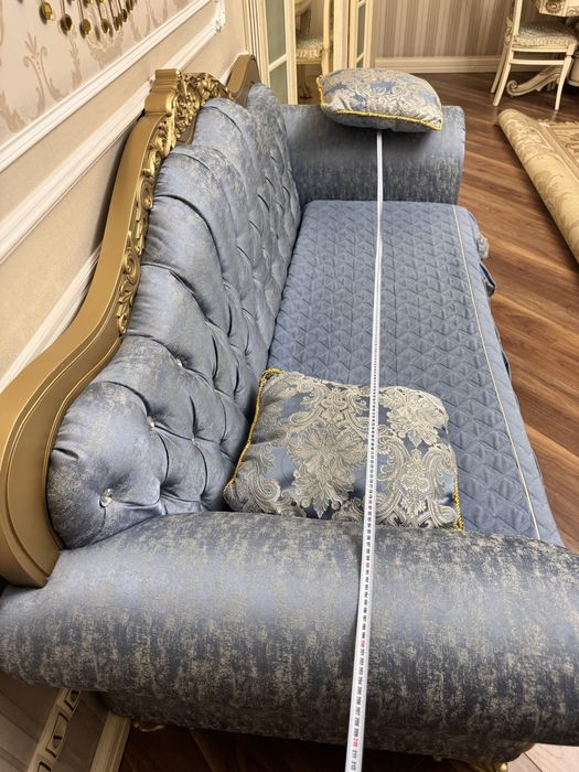 Комплект из двух диванов