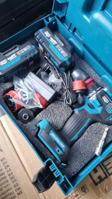 Набор шуруповерт