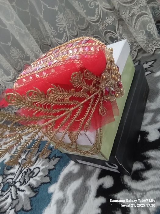 Kelinlarga koylaklar Xolati yangi kiyilmagan