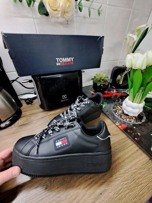 Sneakers platform Tommy Hilfiger mas 39