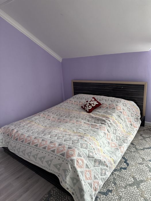 Шифонер , двуспальный кровать буу