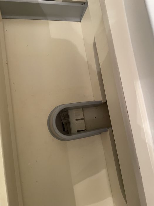 Прдам тумбу с раковиной