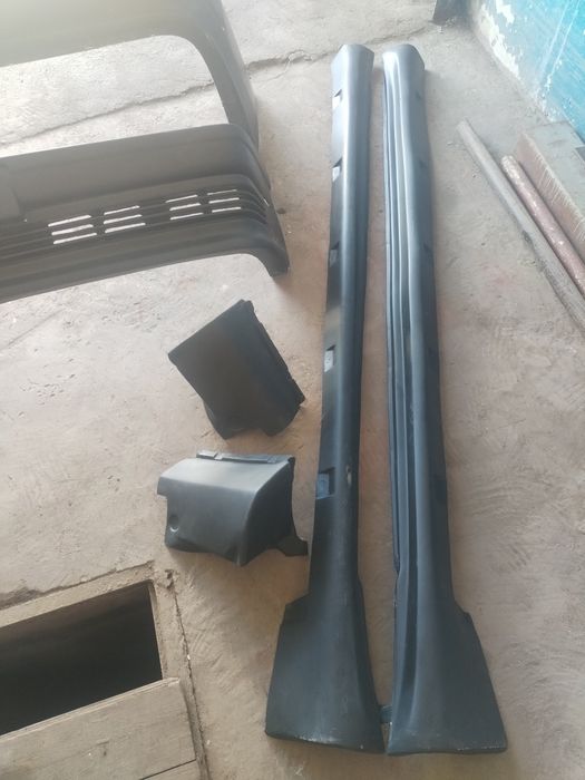 Продам обвес на 190 мерседес