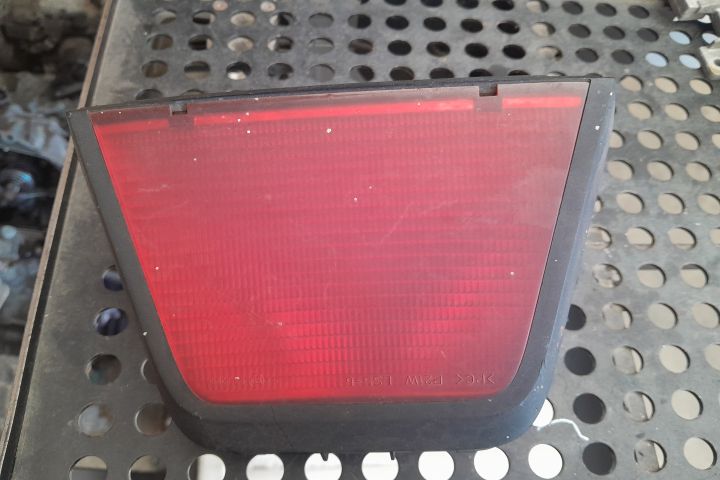 Lampa stop aditionala 8200211037 / 8200211037 8200211037 / 8200211037