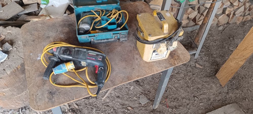Vând scule electrice 110 v