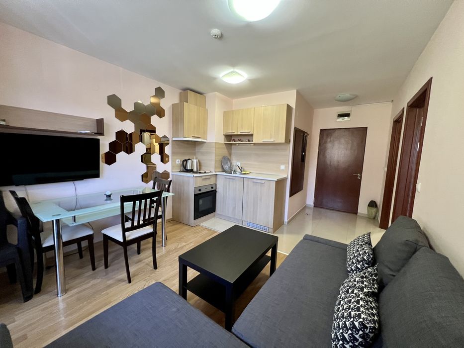 2-стаен за продажба в сграда Реденка край Разлог