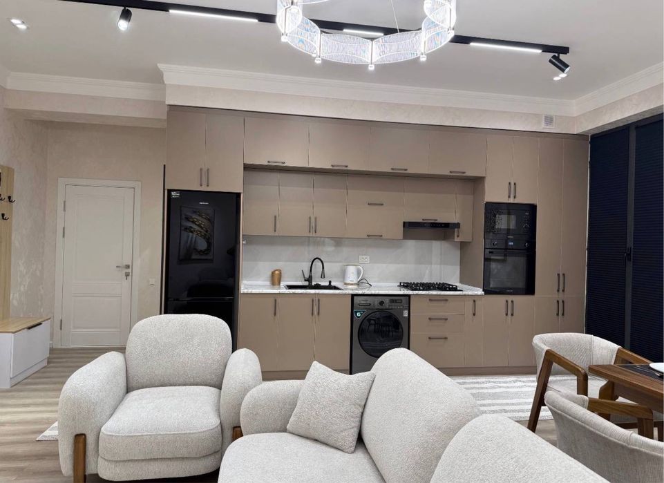 2 комнатная  Новостройка 53м² Яккасарай Пирамит Тавер, Бобура