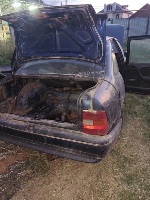 Опель Вектра 1.6