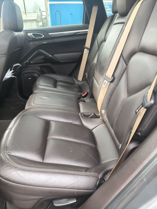 Porsche Cayenne 2017 , Unic Proprietar la, Revizii la Reprezentanța