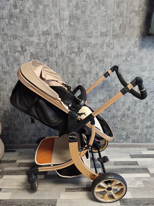 Продам коляску..