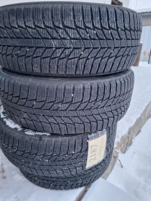 Зимние шины, размер 18