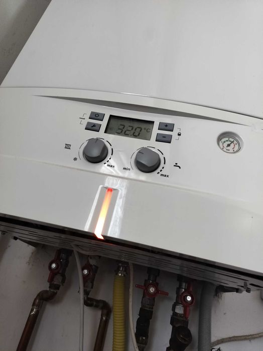 Centrala termica Bosch condens 2000