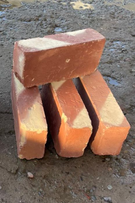 Кирпич красный одинарный