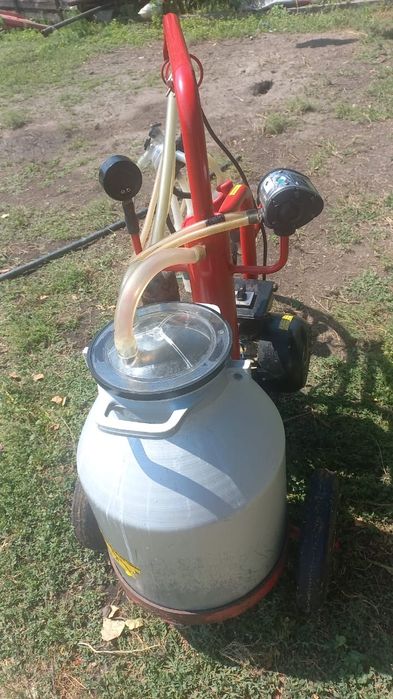 Продам доильный аппарат