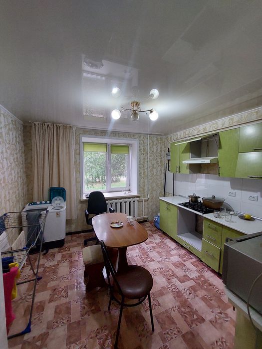Продам однокомнатную квартиру 42квм.