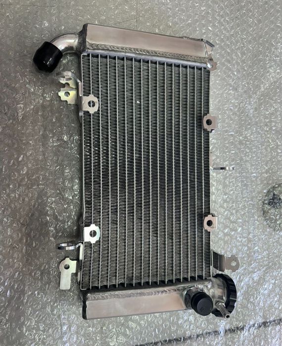 НОВ Радиатор за Honda CB500X