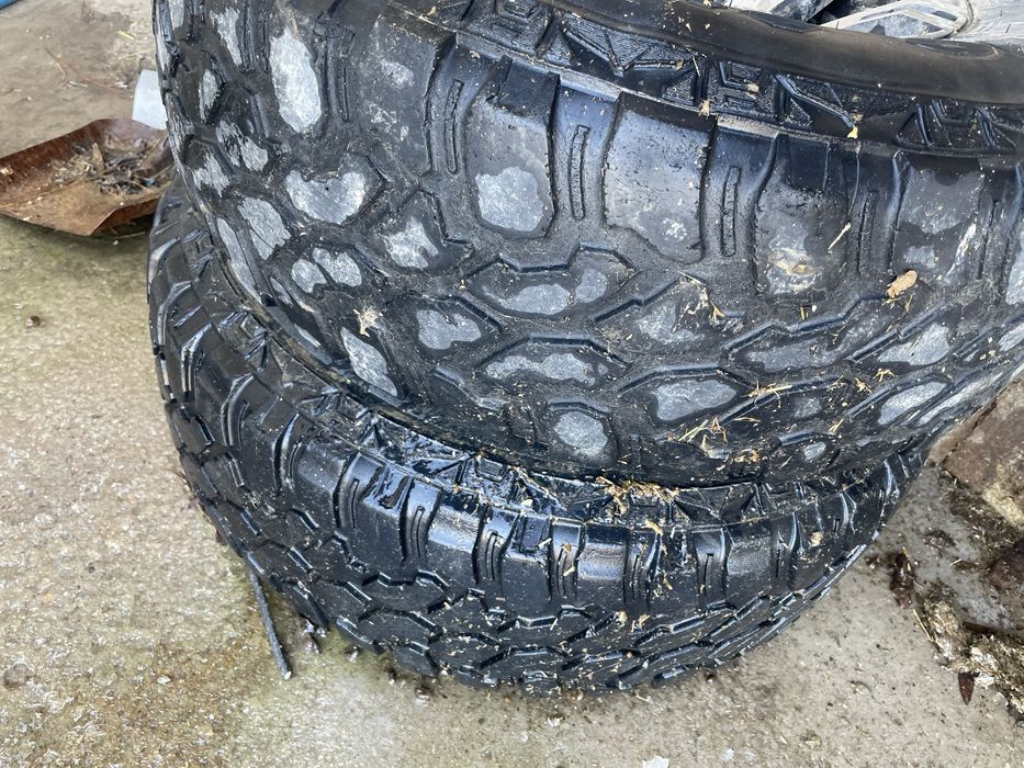 Шина 16/265/75 балон