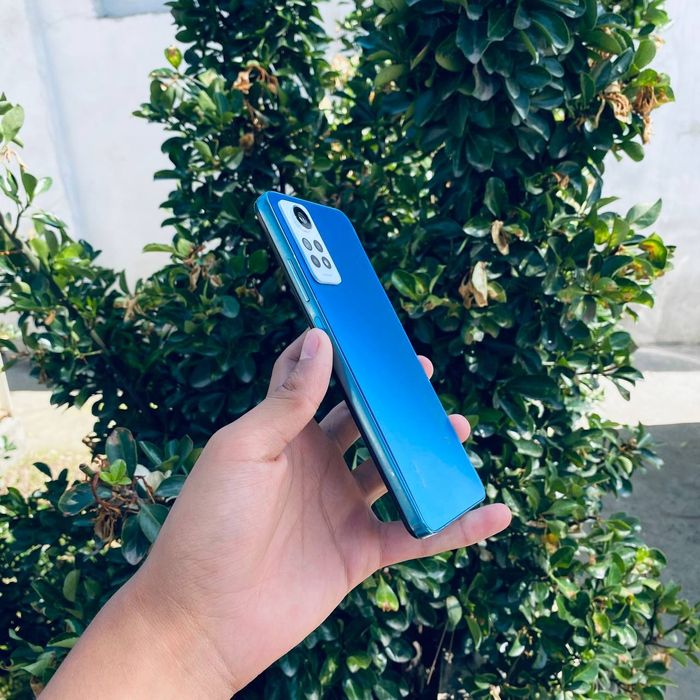 Redmi note 12 pro sotiladi dastavka bor