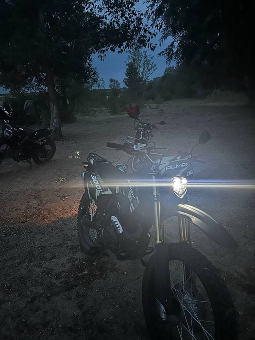 Продам эндуро 300