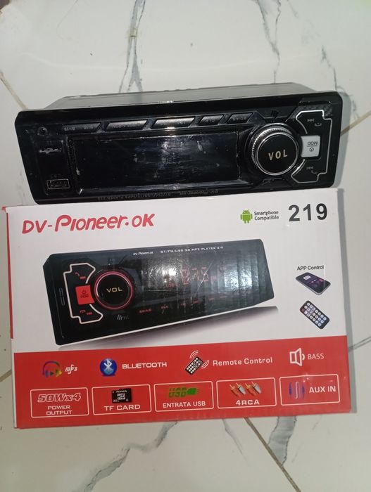 Новый автомагнитола