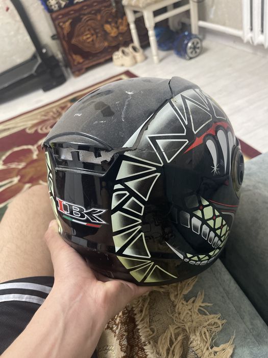 Шлем для мотоцикла и для мопедов