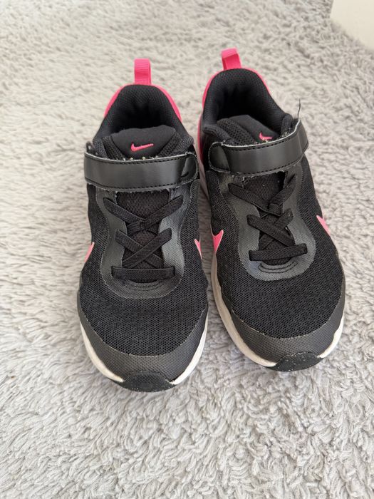 Детеки обувки Nike, Zara