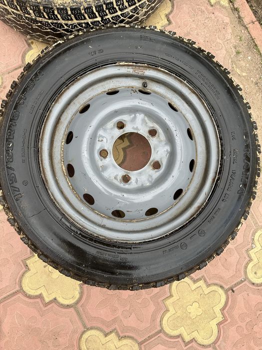 Продам Колёса на Ниву