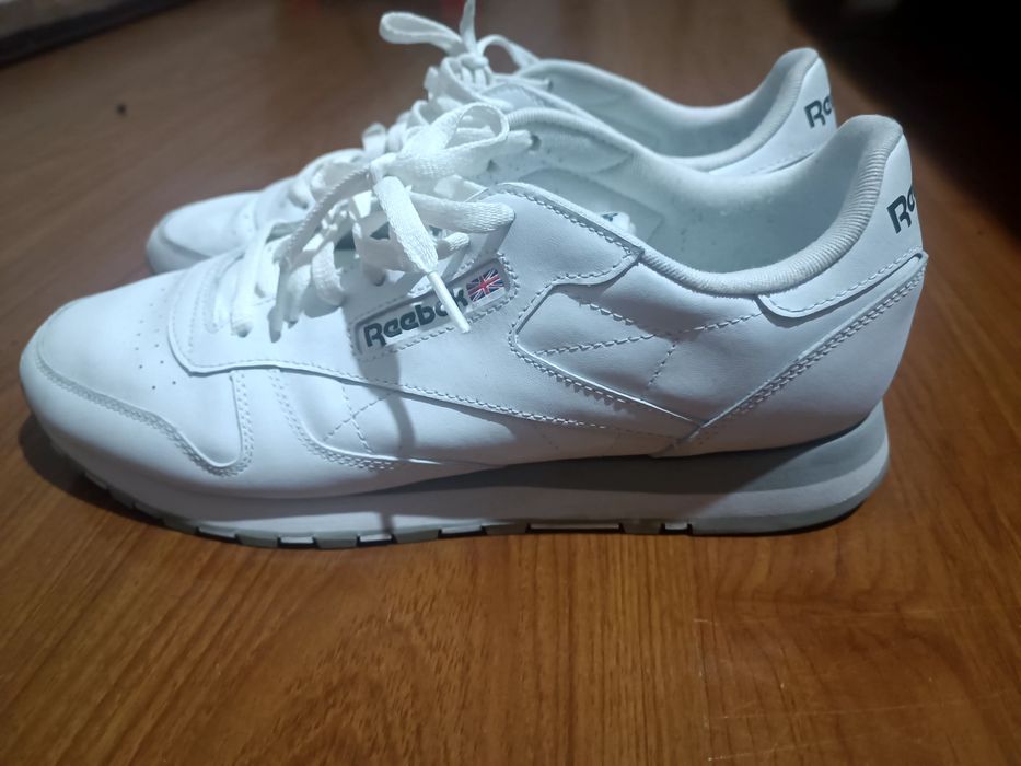 Кроссовки Reebok