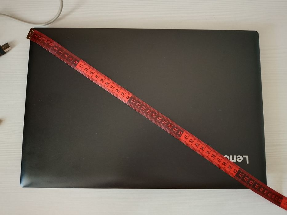 СРОЧНО Ноутбук Lenovo IdeaPad 330